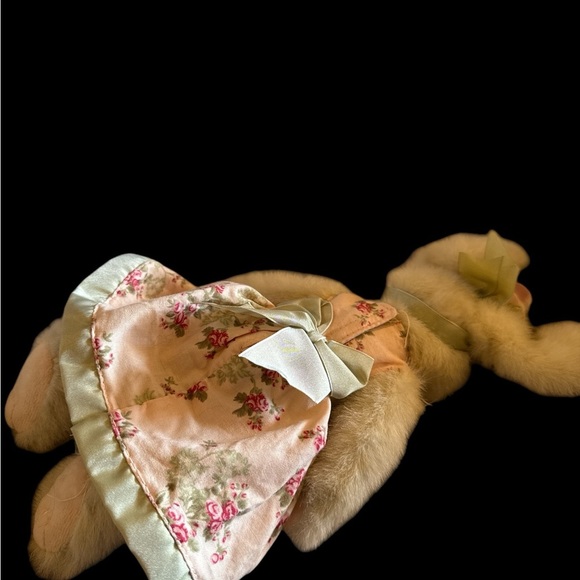 Bearington Bears Collection Beautiful Bunny -Fully jointed, embroidered see pics - Picture 6 of 11